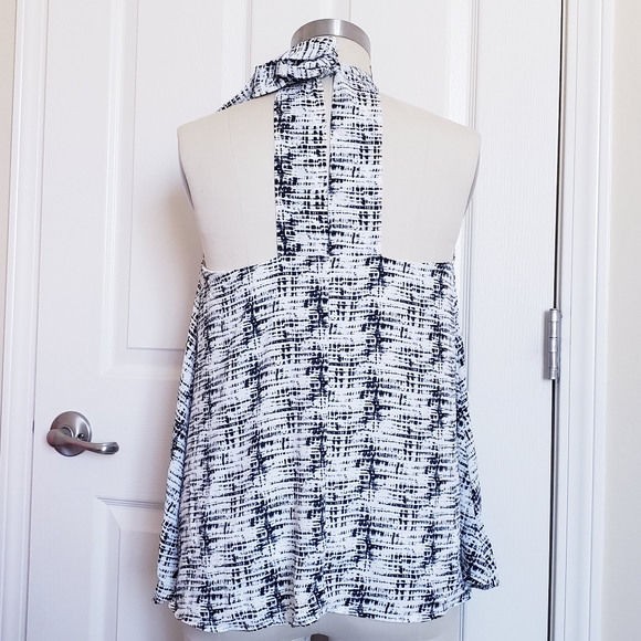 Bar III Halter Top - Picture 4 of 5